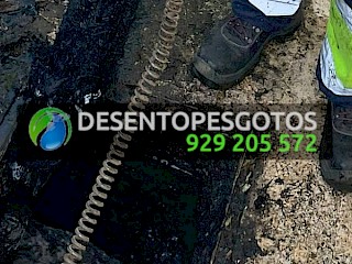 Desentupimento de caixa de esgotos