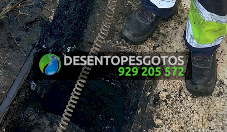 Desentupimento de caixa de esgotos